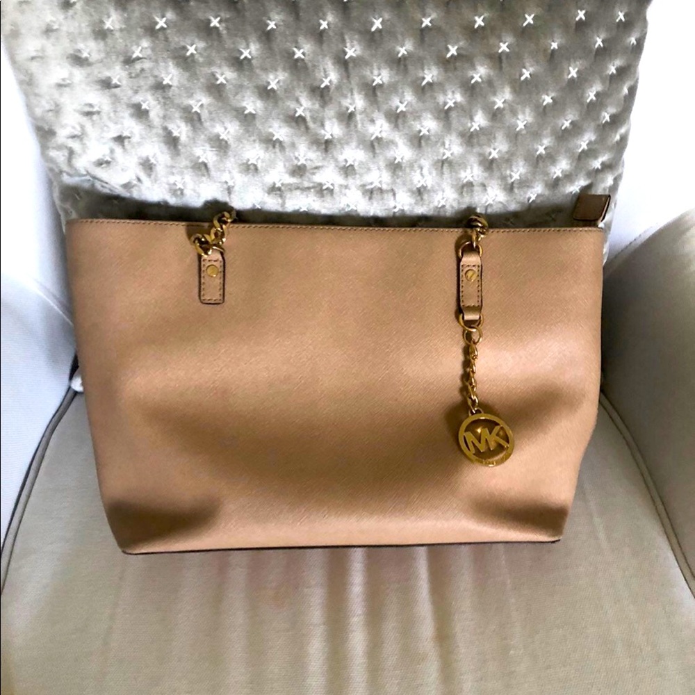Michael kores tote